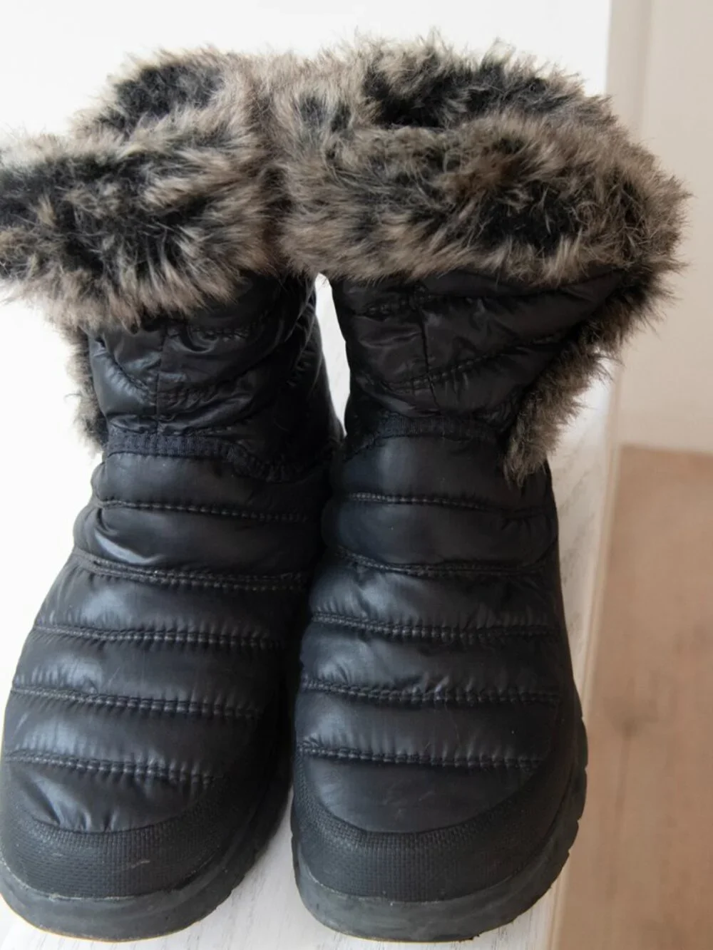 The North Face Women's Thermoball Microbaffle Bootie SZ 7